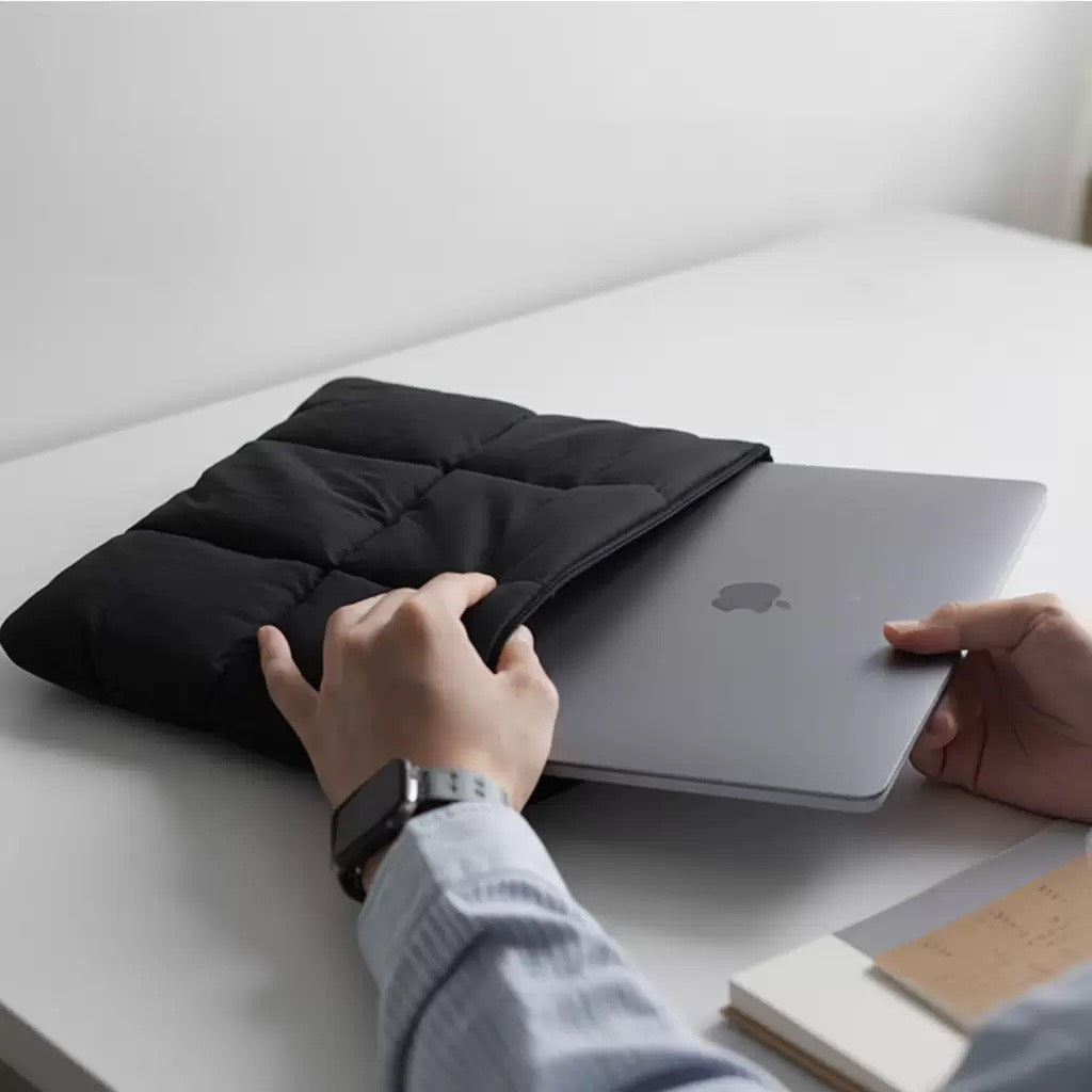 Magnetic Laptop Sleeve